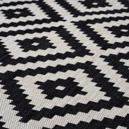The Rugs Ecology Collection Outdoor Rugs In Black  100Bl - thumbnail 6