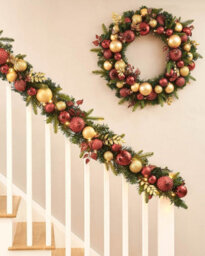 Werchristmas Pre-Lit Artificial Christmas Garland 9 Ft With Burgundy And Gold Baubles, 100 Warm White Leds - thumbnail 2