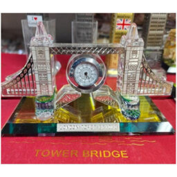 London Tower Bridge Ornament Table Clock Glass Silver