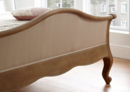 Oak Bed Frame - King Size With No Drawers - thumbnail 6