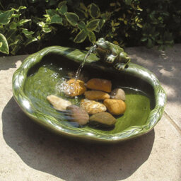 Solar Powered Frog Design Cascade Fountain - Green Glazed Ceramic Outdoor Garden Water Feature - Measures H16 X W37 X D32Cm - thumbnail 1