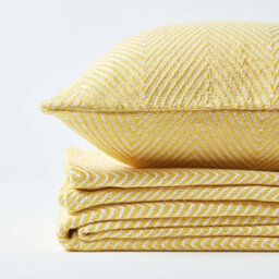 Homescapes Cotton Halden Chevron Yellow Throw, 255 X 360 Cm - thumbnail 6