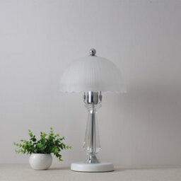Living And Home White Iron Base Crystal Table Lamp With Frosted Glass Scalloped Lampshade - thumbnail 2