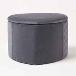Homescapes Arundel Heart-Shaped Velvet Footstool With Storage, Grey - thumbnail 3