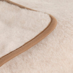 Native Natural Natural 100% Merino Wool Blanket - thumbnail 2