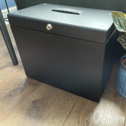 Metal Lockable A4 File Box With 5 Suspension Files - Store & Organise Paperwork & Important Documents - Black, H30 X W37 X D22Cm - thumbnail 5