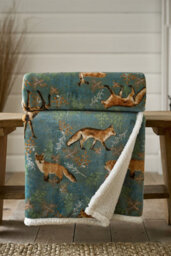 SuperSoft Cosy Warm Large Fleece Throw Fox and Deer Green