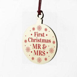 Red Ocean First Christmas Mr And Mrs Bauble Tree Decoration Wooden Hanging Christmas Tree Bauble Decoration Gift For Husband Wife - thumbnail 6