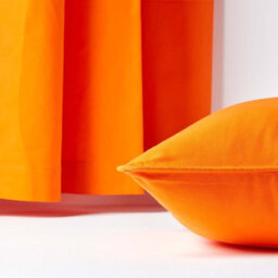 Homescapes Cotton Plain Orange Cushion Cover, 60 X 60 Cm - thumbnail 5