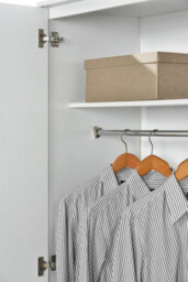 Swish Furniture Highbury 3 Door Wardrobe White Triple 5 Shelf Hanging Rail Bedroom Storage - thumbnail 7