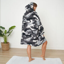 Ohs Camo Oversized Hoodie Blanket Wearable Sherpa Sweatshirt, Charcoal - thumbnail 8