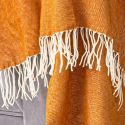 Luxury Living 100% Acrylic Throw - 150Cm X 125Cm - Cinnamon - thumbnail 4