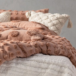 Linen House Haze Tufted Polka Dot 100% Cotton Duvet Cover Set, Super King, Pink - thumbnail 2