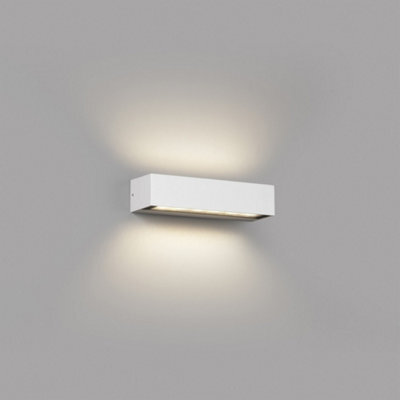 Luminosa Lighting Luminosa Doro-13 Integrated Led Up Down Lighter Outdoor Wall Light White, 3000K, Ip65 - image 1