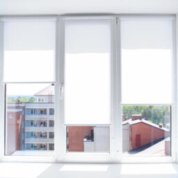 Trimmable Daylight Roller Blind With Square Eyelets And Metal Fittings By Furnished - Fuchsia (W)150Cm X (L)165Cm - thumbnail 8