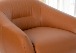 Angel Cerda Elegant Brown Leather Swivel Armchair For Modern Living Spaces - thumbnail 4