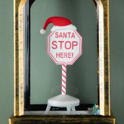 Samuel Alexander 21Cm Dual Powered Light Up Santa Stop Here Christmas Water Spinner With Leds - thumbnail 5