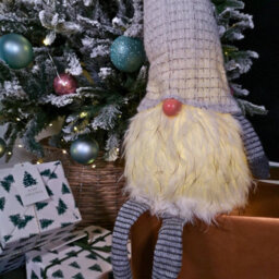 Samuel Alexander 79Cm Battery Operated Christmas Gonk With Dangly Legs Decoration In Light Grey - thumbnail 9