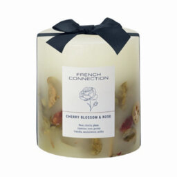 French Connection Botanical Infused Cherry Blossom & Rose Candle 660G - thumbnail 6