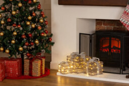 Christmas Village Christmas Led Light Up Gift Box Set - Perfect Indoor/outdoor Xmas Parcel Decoration Box Lights - Set Of 3 - thumbnail 3