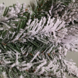 Samuel Alexander 45Cm Snow Flocked Wreath 84 Mixed Peorpvc Tips - thumbnail 7