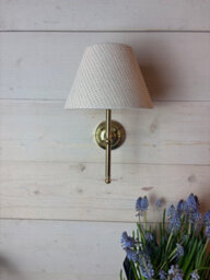 THE WALL LIGHTING COMPANY LIMITED Lupin Rechargeable Wall Light In Antique Brass With Bulb Included - thumbnail 4