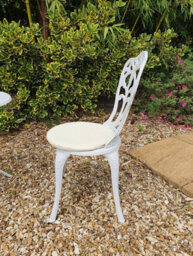 Sh&g Scotney 2 Seat Bistro Set - 3 Piece Round Table & Chairs - White Cast Aluminium With Cream Cushions - Indoor & Outdoor - thumbnail 5