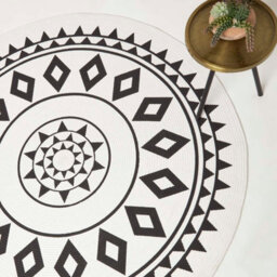 Homescapes Lia White & Black Mandala Handoven Cotton Rug, 120 Cm Round - thumbnail 1