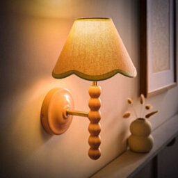 Valuelights Bobbin Pink Wall Light With Green Trim Scallop Shade - thumbnail 2