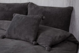 Rapport Home Pom Pom Fleece Cushion Cover (43X43)