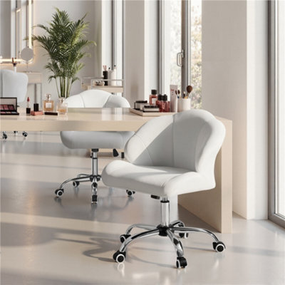 Yaheetech Faux Leather Desk Chair With Tufted Shell-Shaped Back And Rolling Wheels, Adjustable Seat Height, White - image 1