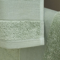 Catherine Lansfield Bathroom Anti Bacterial 500 Gsm Soft & Absorbent Cotton Bath Sheet Pair Sage Green - thumbnail 2