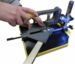 Charnwood Pfk04 Deluxe Picture Frame Joining Kit With Corner Clamp - thumbnail 6