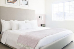 Emma Barclay Zahra Blanket/throw For Sofa Chair Bed Blush Pink 178X254Cm - thumbnail 3