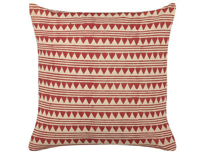 Beliani Throw Cushion Deglupta Cotton 45 X 45 Cm Red Chevron Pattern