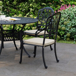 Charles Bentley Premium Furniture Cast Aluminium 4 Seater Outdoor Dining Set - thumbnail 2