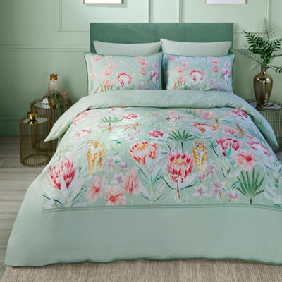 Soirée Tropical Leopard 500 Thread Count Green Duvet Cover Set - image 1