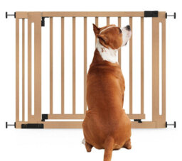 Bettacare Wooden Elegance Dog Gate, Natural, 105Cm - 113Cm, Pressure Fit Pet Gate, 73Cm Extra Wide Doorway, Easy Installation - thumbnail 1