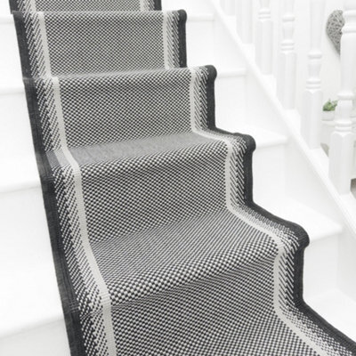 Geo Stair Runner - Reversible, Durable & Hardwearing Carpet For Stairs & Staircases, Multiple Lengths - image 1