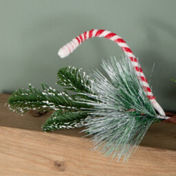 Samuel Alexander 1.3M Candy Swirls Christmas Garland With Frosted Pinecones And Candy Canes - thumbnail 6