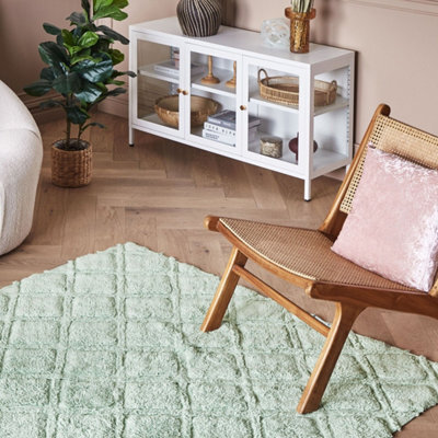 Beliani Green Geometric Hand-Tufted Cotton Rug 140 X 200 Cm - Low Pile Contemporary Area Rug - image 1