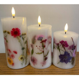 Set Of 3 Dried Flower Embedded Real Wax Led Flame Candles - Battery Powered Candle Lights With Floral Design - H18, H12 & H10Cm - thumbnail 4