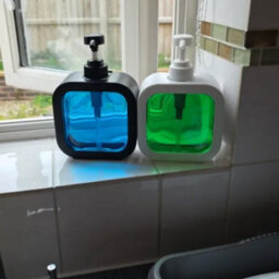 2Pcs 500Ml Refillable Bathroom Soap Dispensers, Portable Pump Bottles For Shampoo And Shower Gel - thumbnail 1