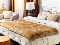 Beliani Blanket Bangre 130 X 170 Cm Orange - thumbnail 2