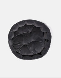 Joules Chesterfield Dog Bed, Grey, Soft Velvet Fabric, Thickly Padded, Machine Washable, 50Cm Diameter, Small - thumbnail 4