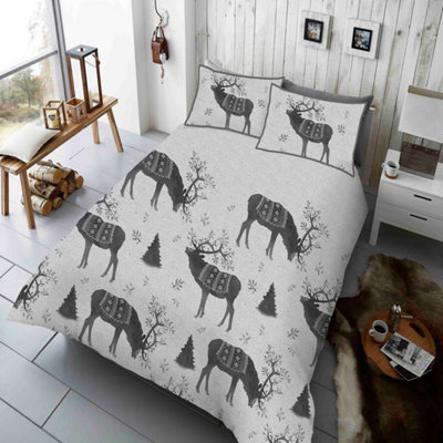 Smart Living Printed Polycotton Christmas Duvet Cover With Pillowcases