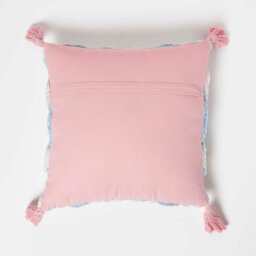Homescapes Geometric Ikat Blue & Pink Tufted Cotton Cushion With Tassels 45 X 45 Cm - thumbnail 3