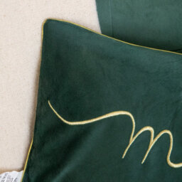 Samuel Alexander 49Cm Dark Green Christmas Decorative Merry Cushion With Gold Detail - thumbnail 4