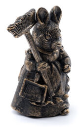 Jardinopia Beatrix Potter Hunca Munca Cane Or Stake Topper (Ccbp0008) - L5.5 X W4 X H9 Cm - thumbnail 4