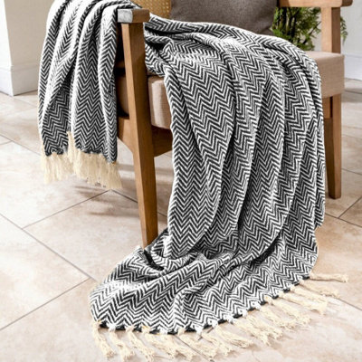 Allure Bath Fashions Audley Chevron Herringbone Throw Blanket - Charcoal Grey, 150 X 200Cm - image 1